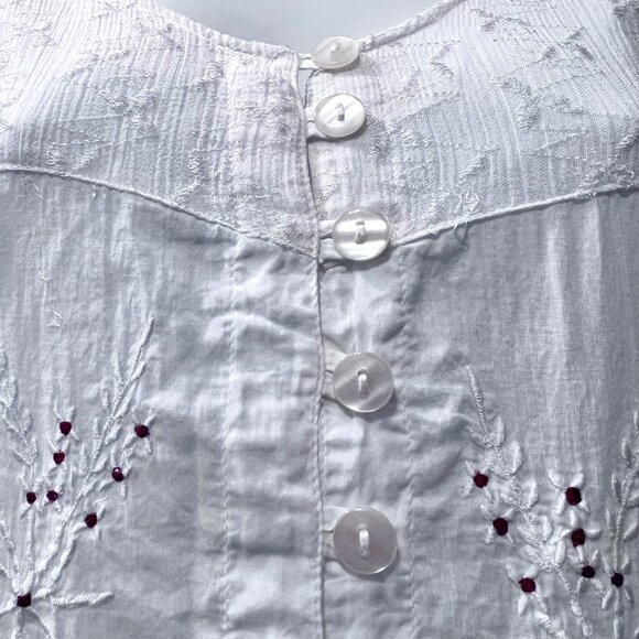More by Lata-White Cotton Button Up Embroidered Handkerchief Hem Top-Sz Med-Vint - Picture 5 of 16